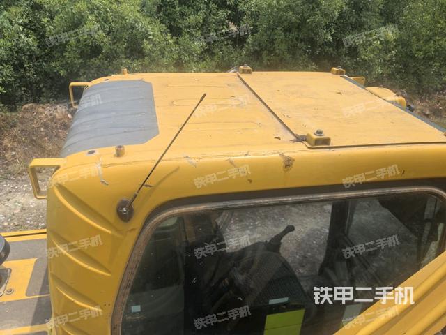 駕駛室頂部俯視(上車部件) 駕駛室頂部俯視(上車部件)