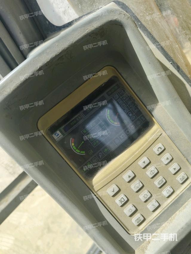 小时表(驾驶室部分) 小时表(驾驶室部分)
