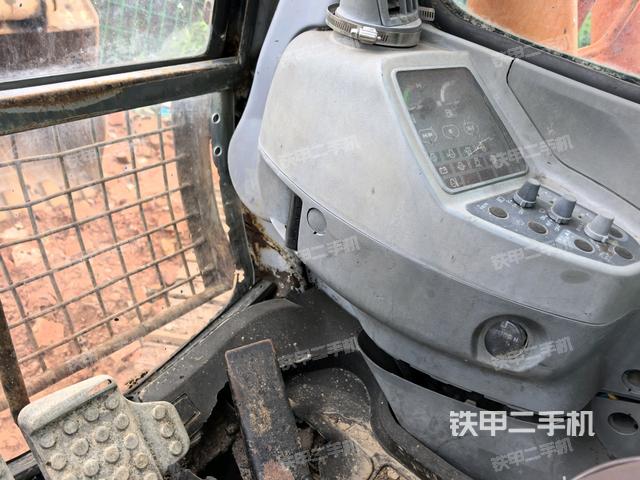 小時(shí)表(駕駛室部分) 小時(shí)表(駕駛室部分)