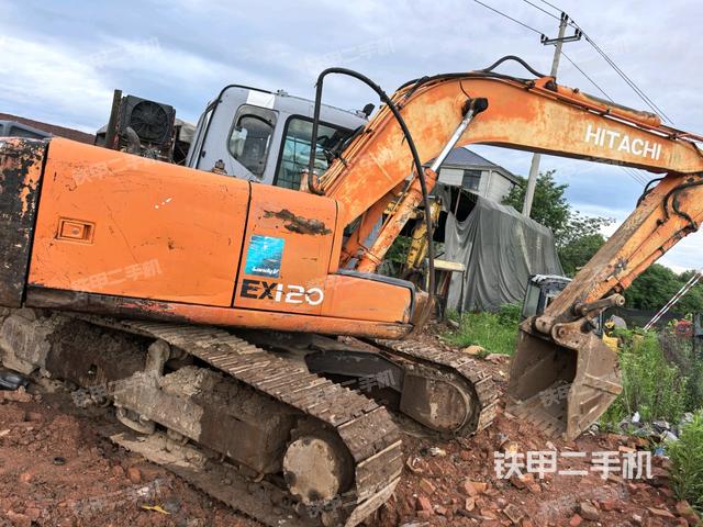 右前45(整機(jī)外觀) 右前45(整機(jī)外觀)