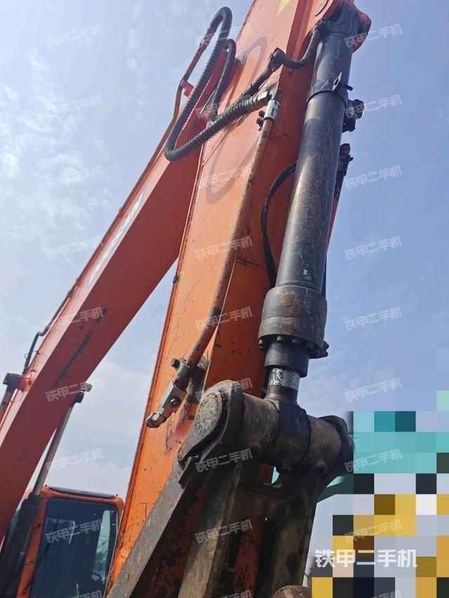 小臂整體右前（工作和回轉(zhuǎn)裝置）