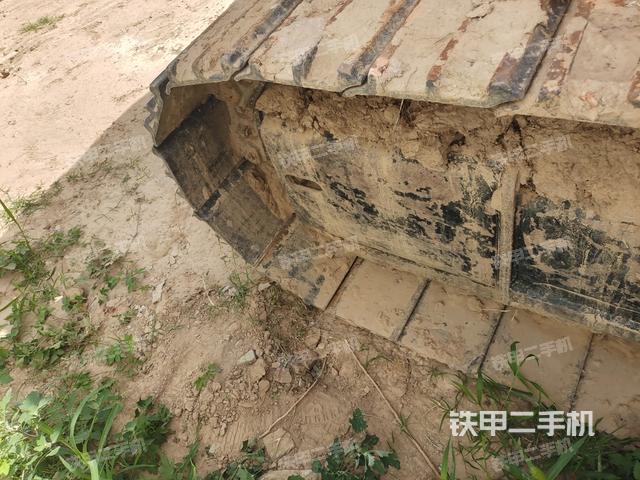左側(cè)行走馬達(dá)蓋板(行走機(jī)構(gòu)) 左側(cè)行走馬達(dá)蓋板(行走機(jī)構(gòu))