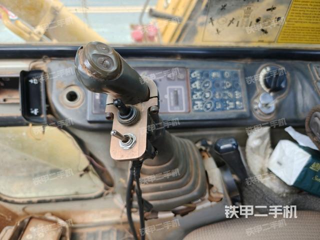 顯示屏?(駕駛室部分) 顯示屏?(駕駛室部分)