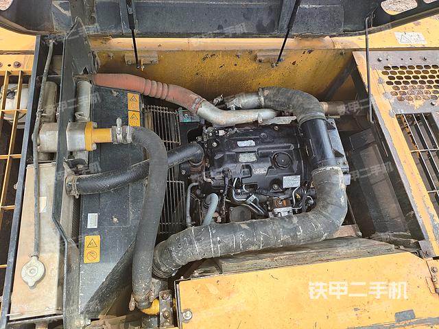 发动机整体俯视（整机外观）