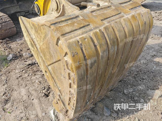 鏟斗45度（工作和回轉(zhuǎn)裝置）