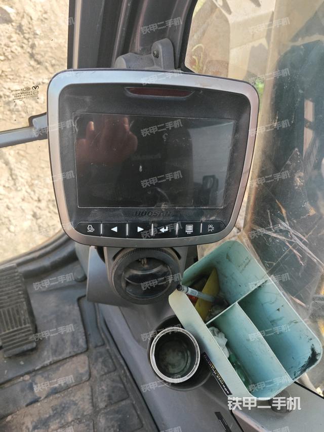 顯示屏?（駕駛室部分）