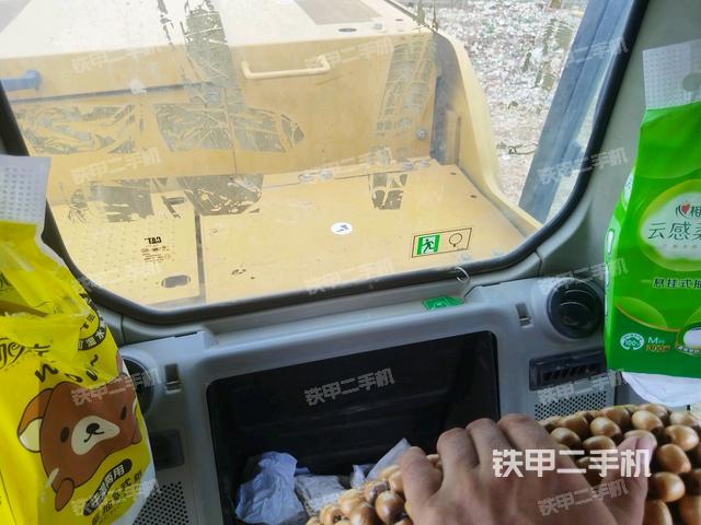 后窗玻璃角標(biāo)(駕駛室部分) 后窗玻璃角標(biāo)(駕駛室部分)