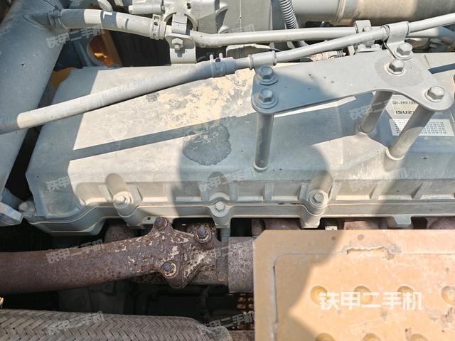 气门室盖螺丝特写（上车部件）