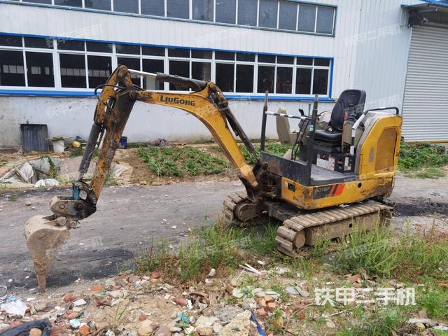 柳工9018F挖掘機(jī)
