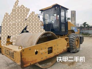 山工SEM522压路机实拍图片