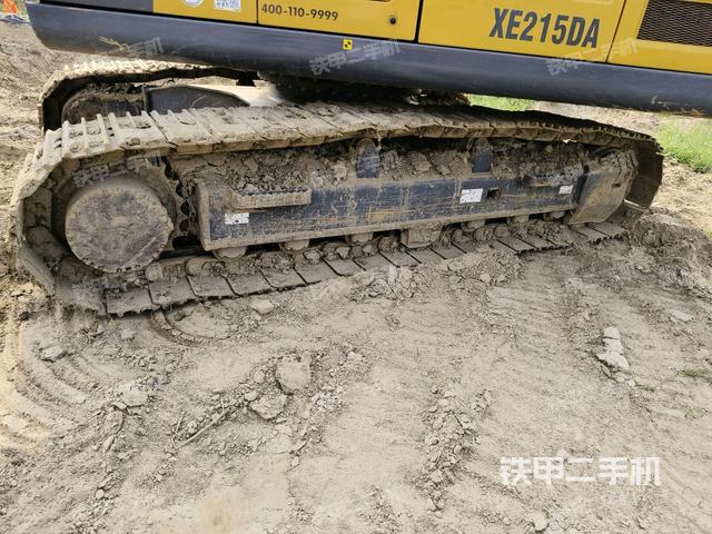 左侧行走马达盖板(行走机构) 左侧行走马达盖板(行走机构)