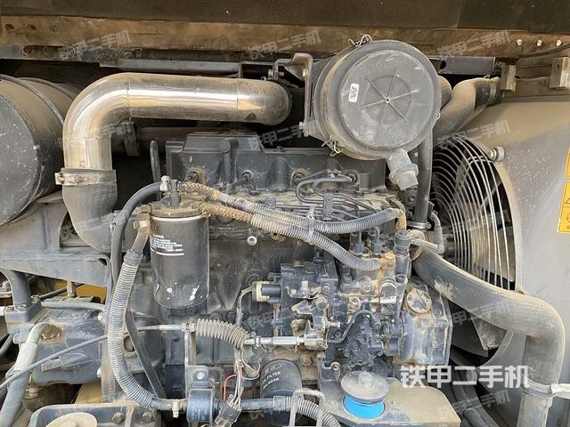 發(fā)動(dòng)機(jī)整體俯視(整機(jī)外觀) 發(fā)動(dòng)機(jī)整體俯視(整機(jī)外觀)