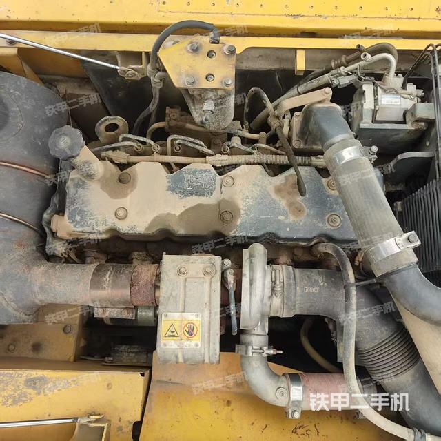 水箱+风扇特写(上车部件) 水箱+风扇特写(上车部件)