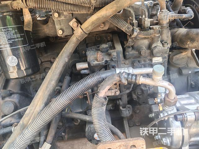 發(fā)動(dòng)機(jī)整體俯視(整機(jī)外觀) 發(fā)動(dòng)機(jī)整體俯視(整機(jī)外觀)