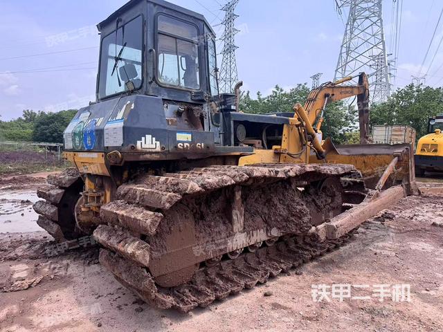 山推SD16L濕地型推土機(jī)