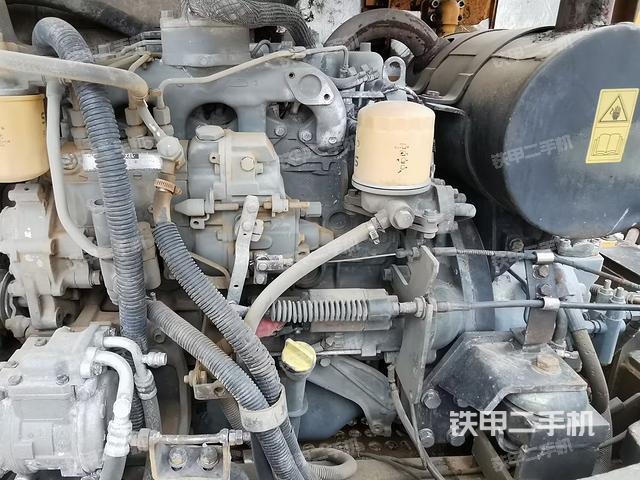 發(fā)動機整體俯視（整機外觀）