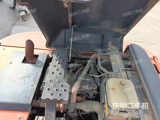 发动机整体俯视（整机外观）