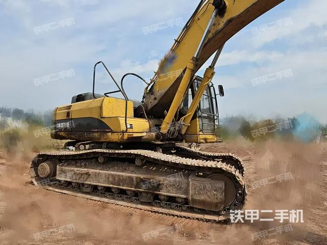 整机右后45°（整机外观）