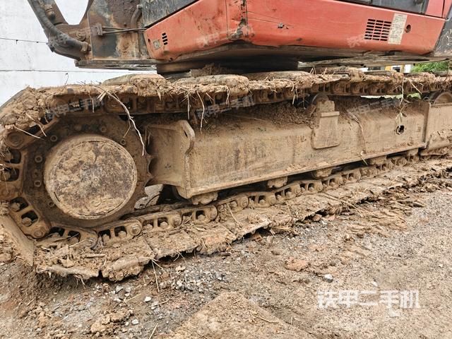 右驅(qū)動(dòng)輪(行走機(jī)構(gòu)) 右驅(qū)動(dòng)輪(行走機(jī)構(gòu))