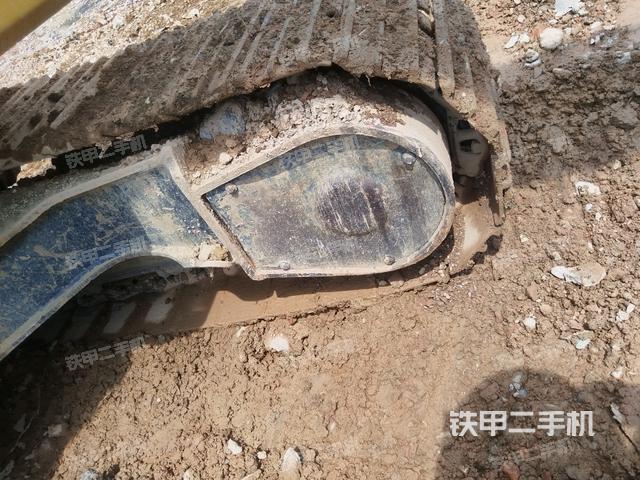 左側(cè)行走馬達(dá)蓋板(行走機(jī)構(gòu)) 左側(cè)行走馬達(dá)蓋板(行走機(jī)構(gòu))