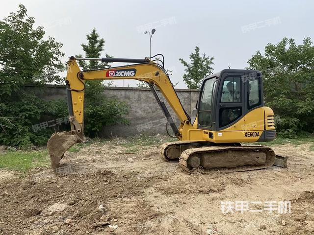 徐工XE60DA挖掘機