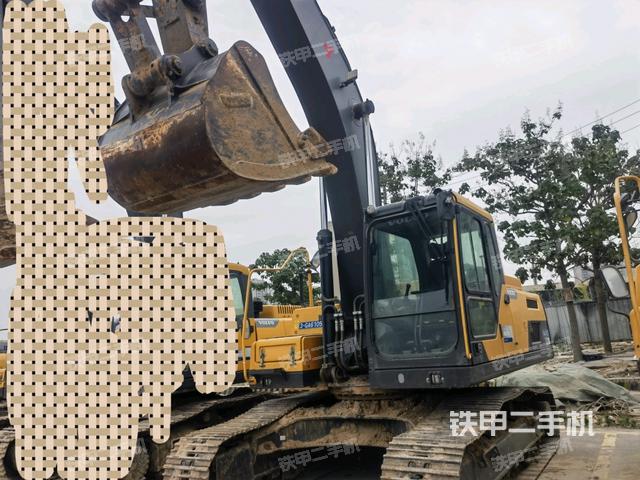 沃爾沃EC250D挖掘機(jī)
