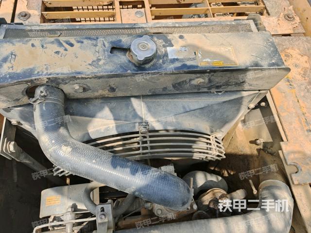 發(fā)動機(jī)室(上車部件) 發(fā)動機(jī)室(上車部件)