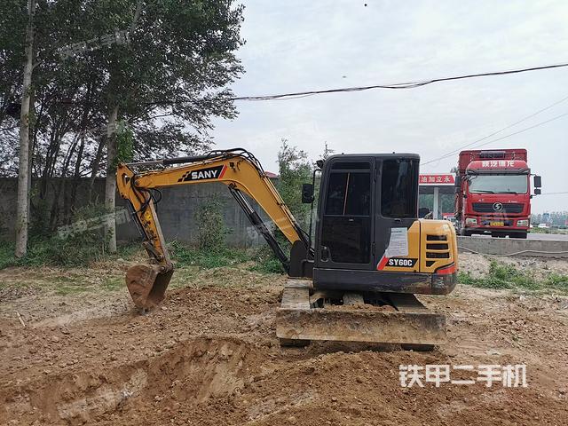 三一重工SY60C挖掘機