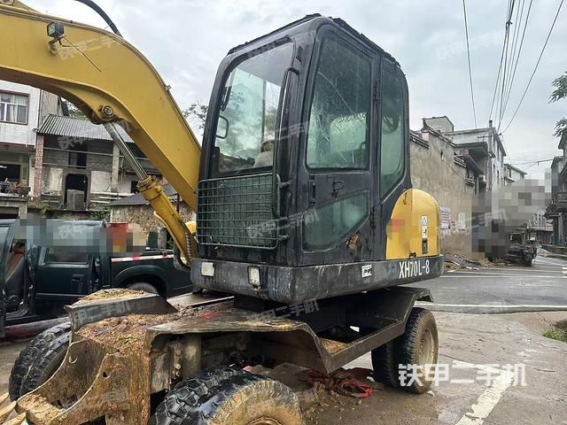 鑫豪XH70L-8挖掘機
