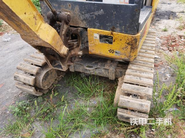 转盘和下车架正前（工作和回转装置）