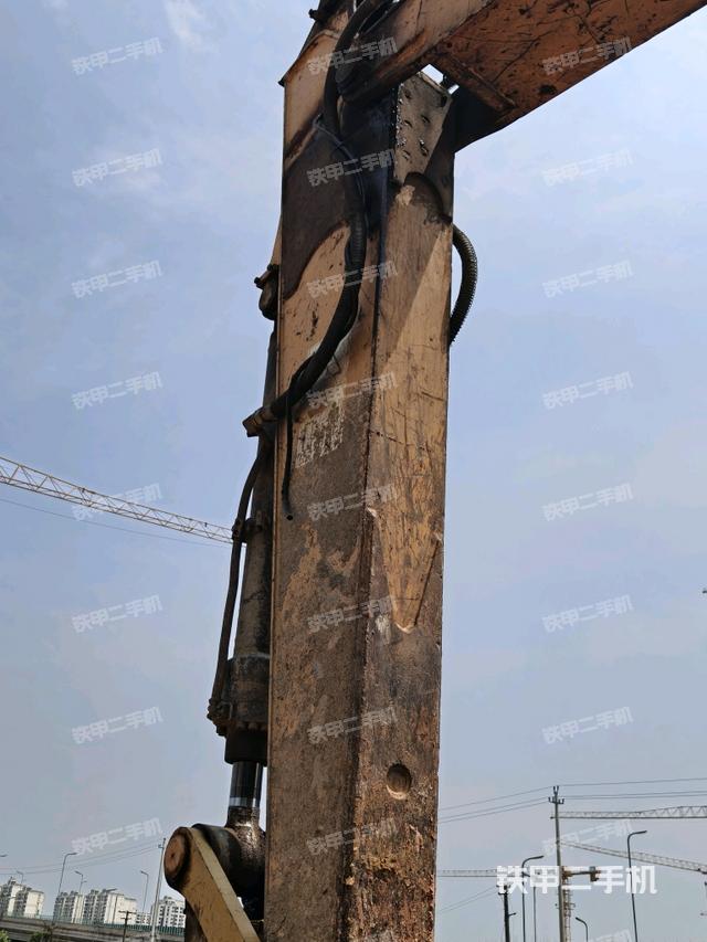 大臂整體?右側(cè)(工作和回轉(zhuǎn)裝置) 大臂整體?右側(cè)(工作和回轉(zhuǎn)裝置)