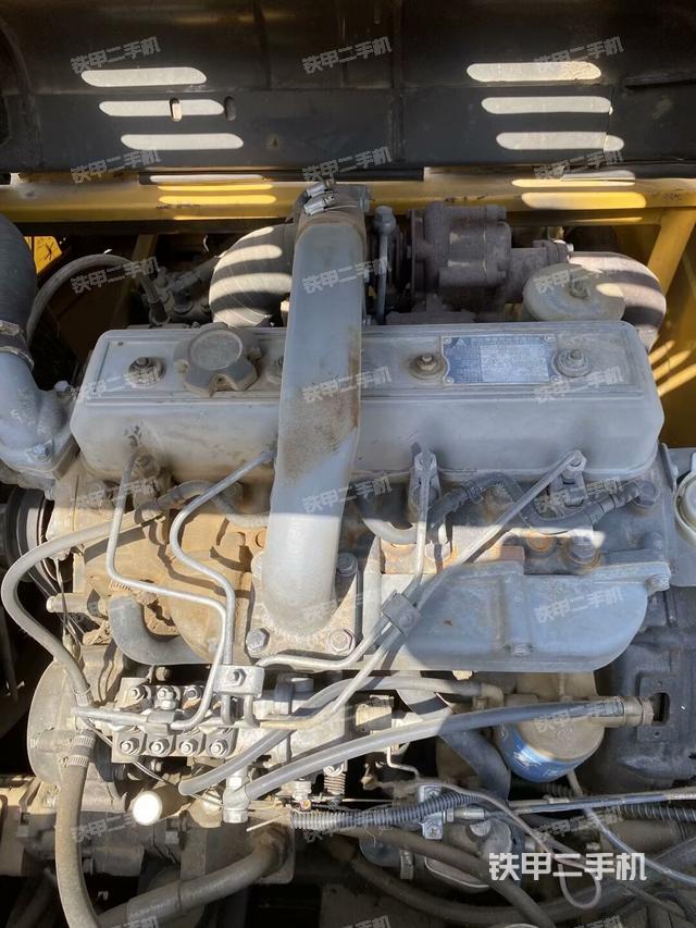 發(fā)動機(jī)整體俯視（整機(jī)外觀）