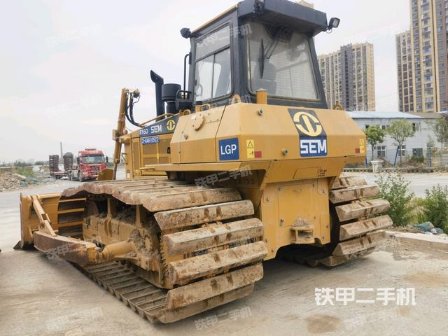 整機左側(cè)(設(shè)備外觀及核心部件) 整機左側(cè)(設(shè)備外觀及核心部件)