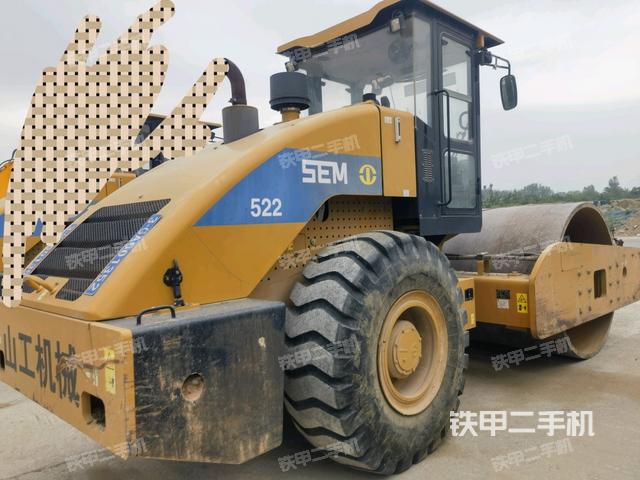 整機(jī)右后45°(設(shè)備外觀及核心部件) 整機(jī)右后45°(設(shè)備外觀及核心部件)