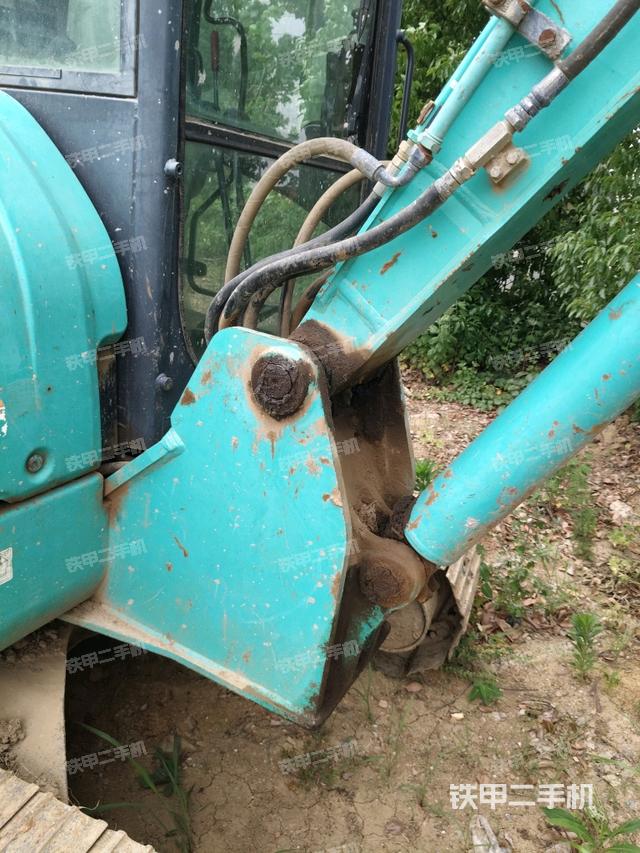 大臂根部?斜(工作和回轉裝置) 大臂根部?斜(工作和回轉裝置)