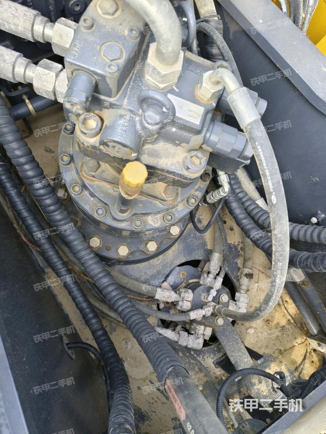 回转马达(上车部件) 回转马达(上车部件)