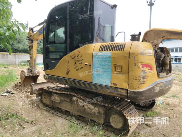 左后45(整機(jī)外觀) 左后45(整機(jī)外觀)