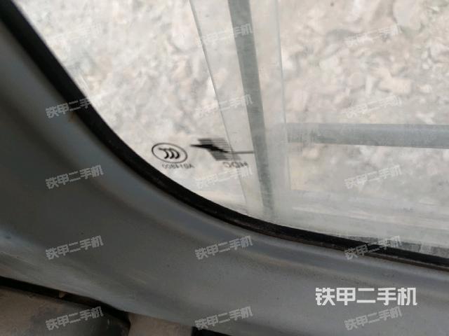 后窗玻璃角標(biāo)（駕駛室部分）