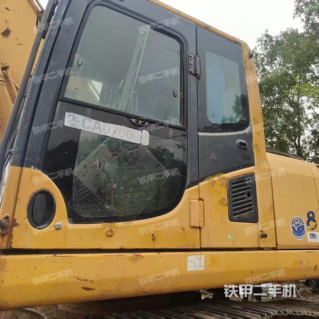 驾驶室左前45度(驾驶室部分) 驾驶室左前45度(驾驶室部分)