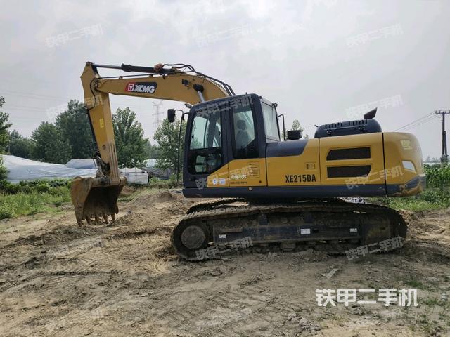 徐工XE200DA挖掘機(jī)