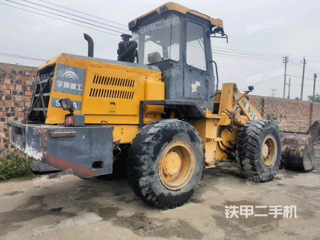 整機(jī)右后45°(整機(jī)外觀及大件) 整機(jī)右后45°(整機(jī)外觀及大件)