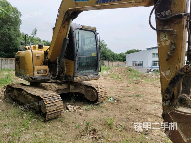 右前45(整機(jī)外觀) 右前45(整機(jī)外觀)