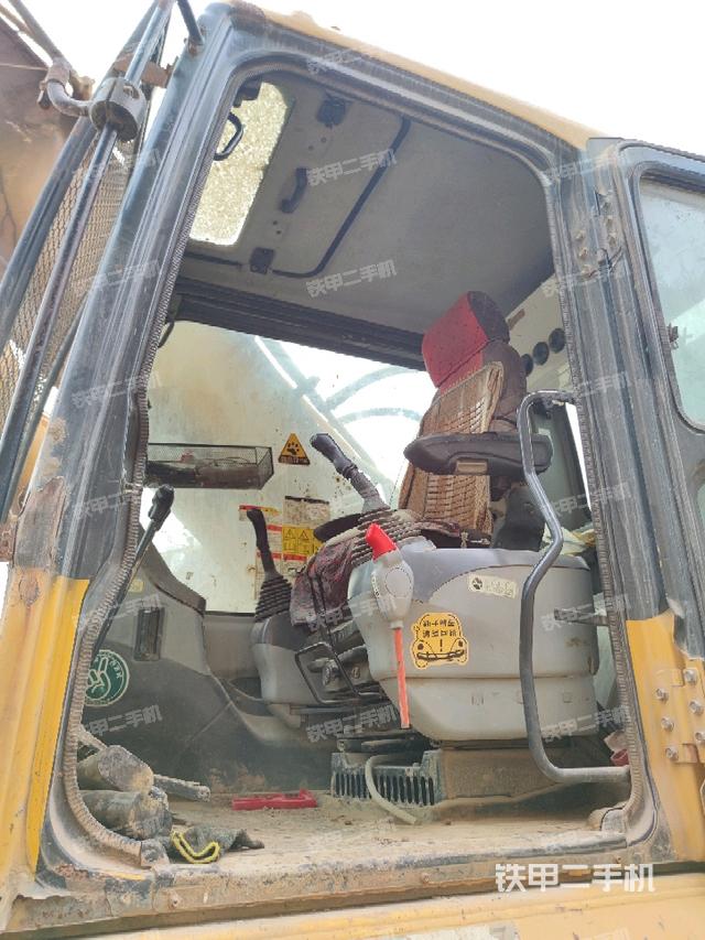 頂棚整體（駕駛室部分）