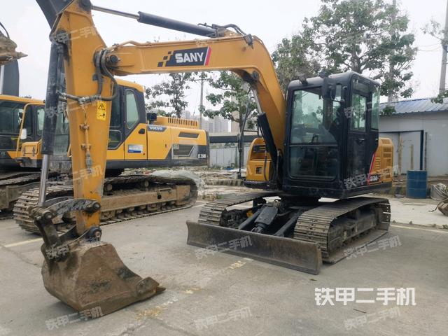 三一重工SY75C挖掘機(jī)