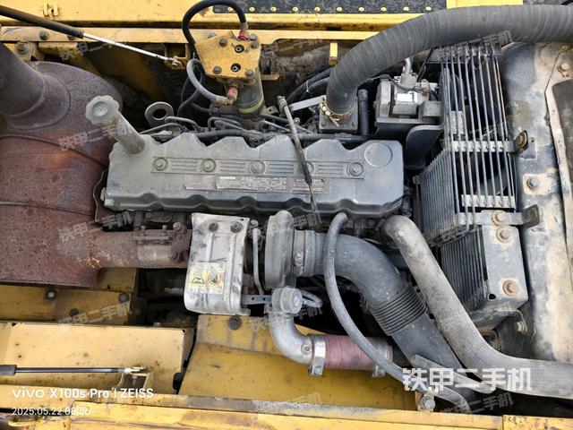 发动机整体俯视(整机外观) 发动机整体俯视(整机外观)