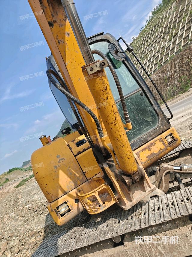 大臂根部 斜(工作和回转装置) 大臂根部 斜(工作和回转装置)