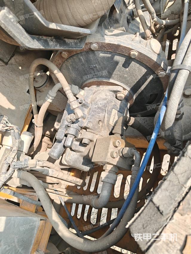 液压泵室(大件舱室) 液压泵室(大件舱室)