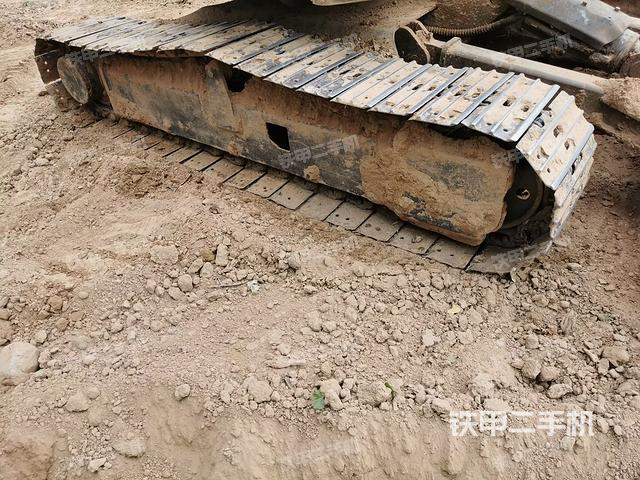 單側(cè)履帶整體（整機外觀）