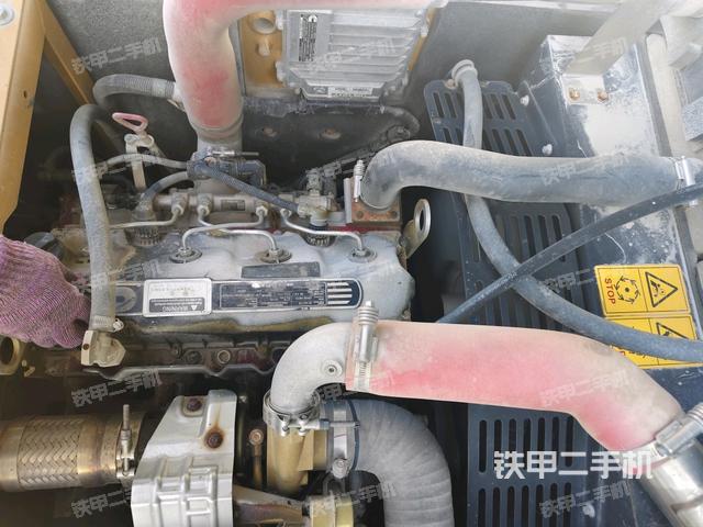 駕駛室頂部俯視(上車部件) 駕駛室頂部俯視(上車部件)