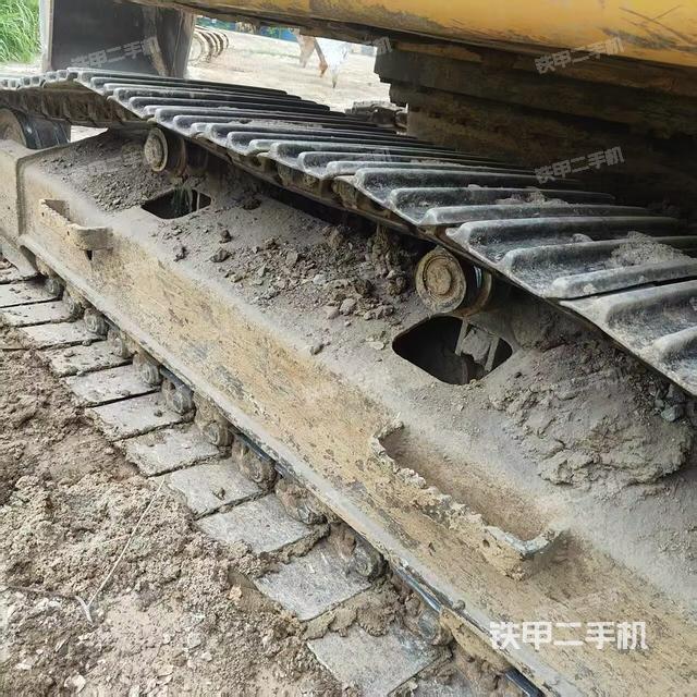 左驱动轮(行走机构) 左驱动轮(行走机构)